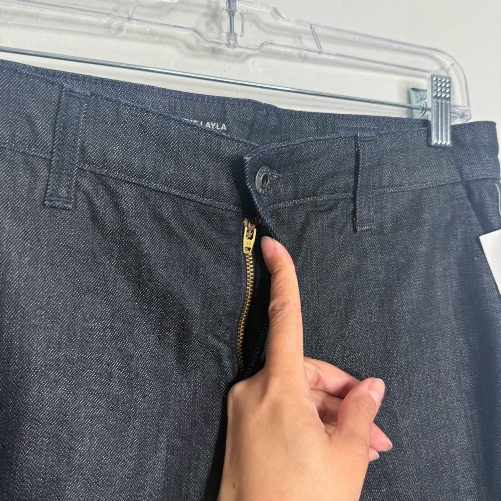 NWT AG Adriano Goldschmied The Layla Cropped Flare Trouser Jean Dark Wash Sz 27 - Picture 6 of 14